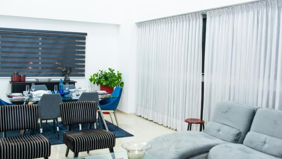 Eclectic 3 levels and 5 bedrooms penthouse