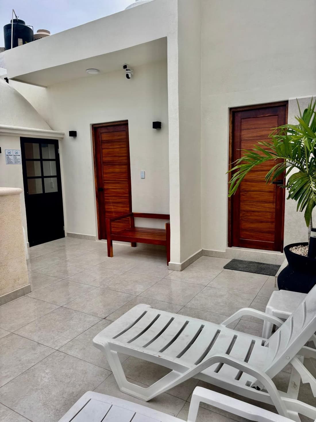 The Mermaid and The Pearl Boutique Hotel