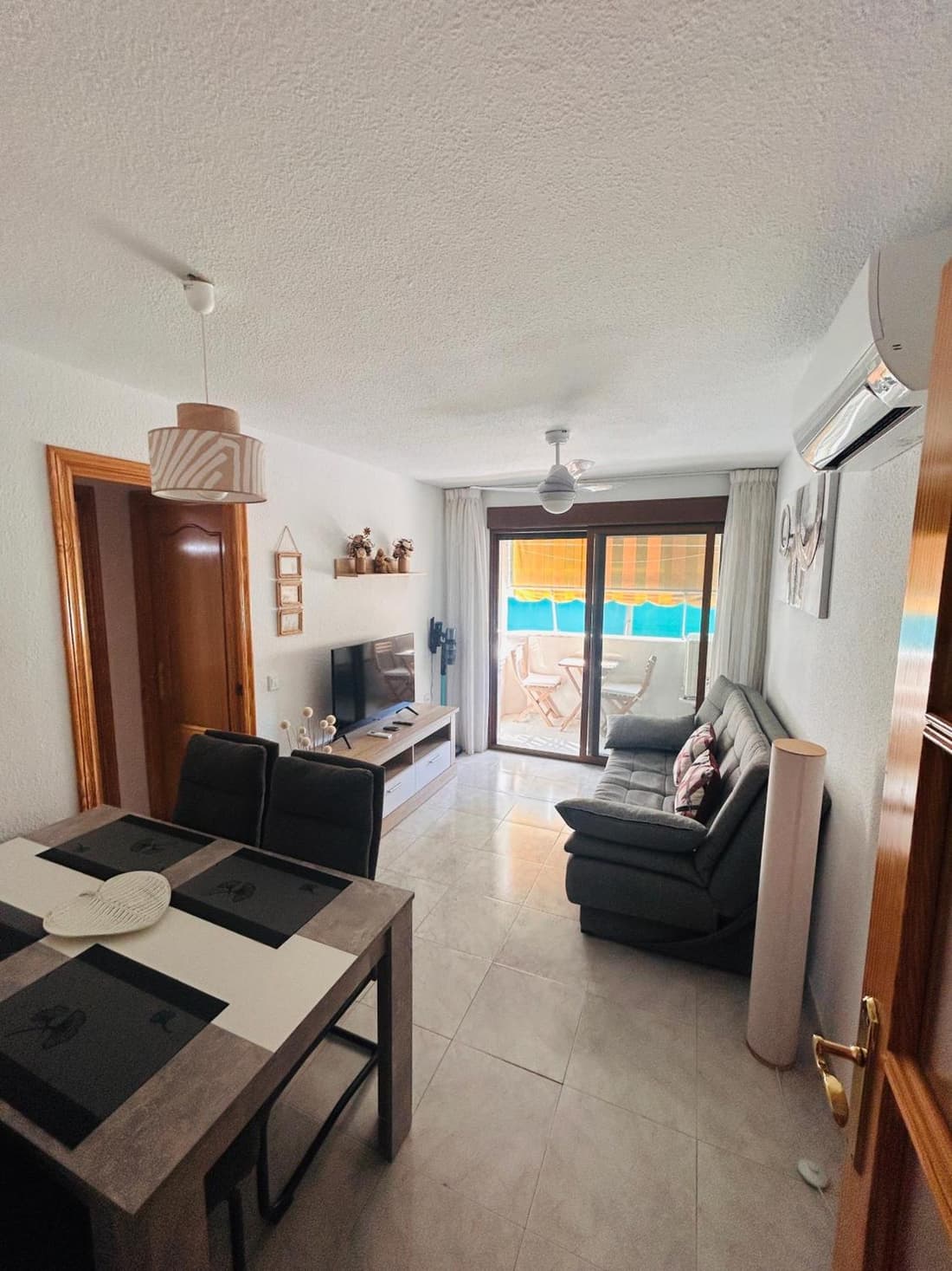 Apartamento ALAMEDA Centro RESERVABLE Desde 11 Días - Hasta 6 Personas - BOOKABLE from 11 Days - Up to 6 People