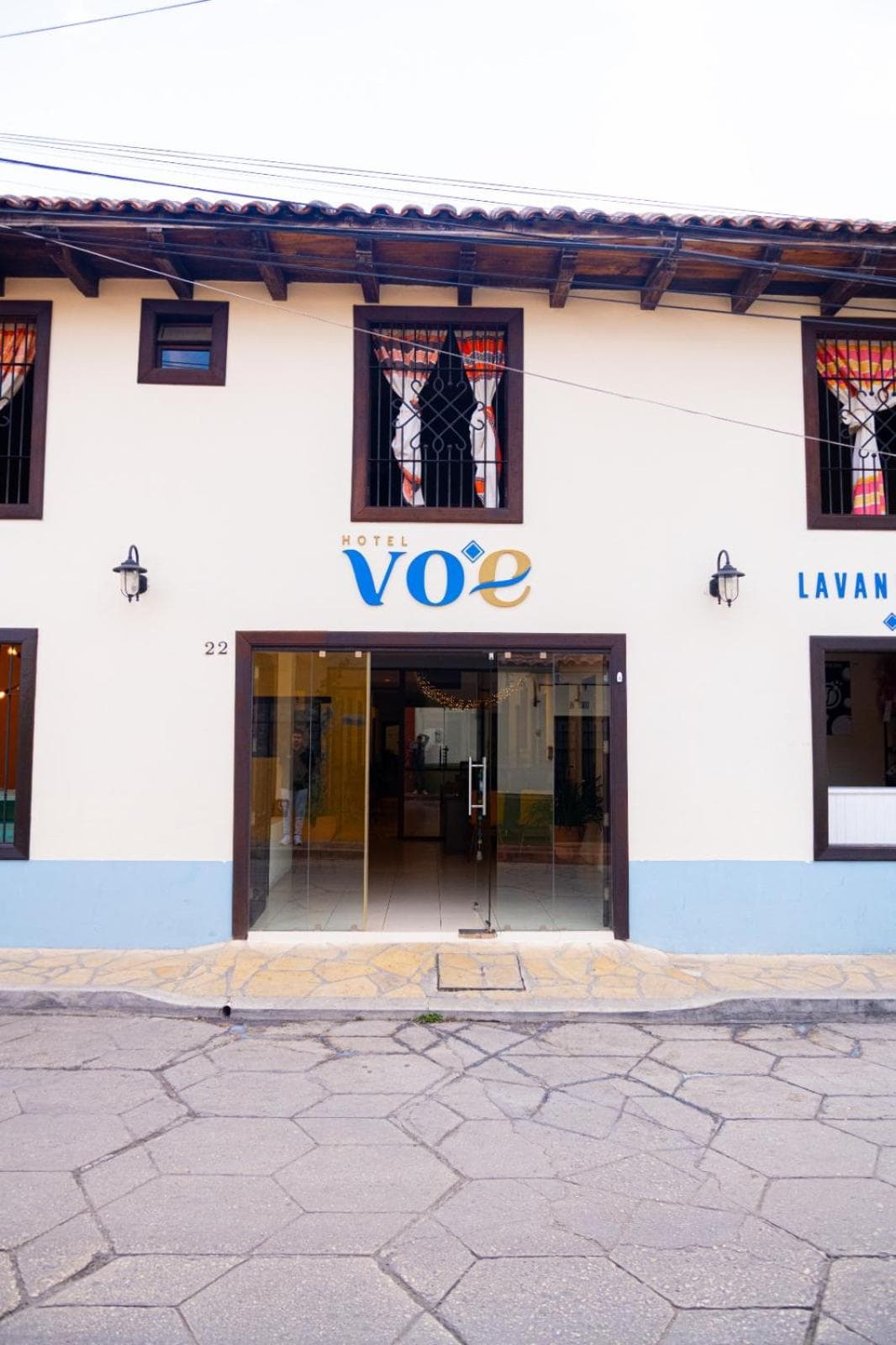 VO´E