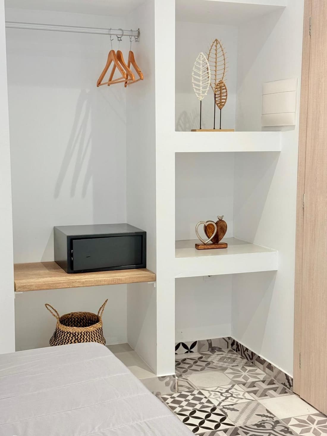 Fira Basement Studios