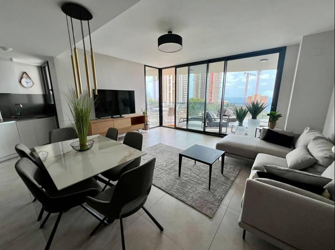 Torre Sakura Apartment