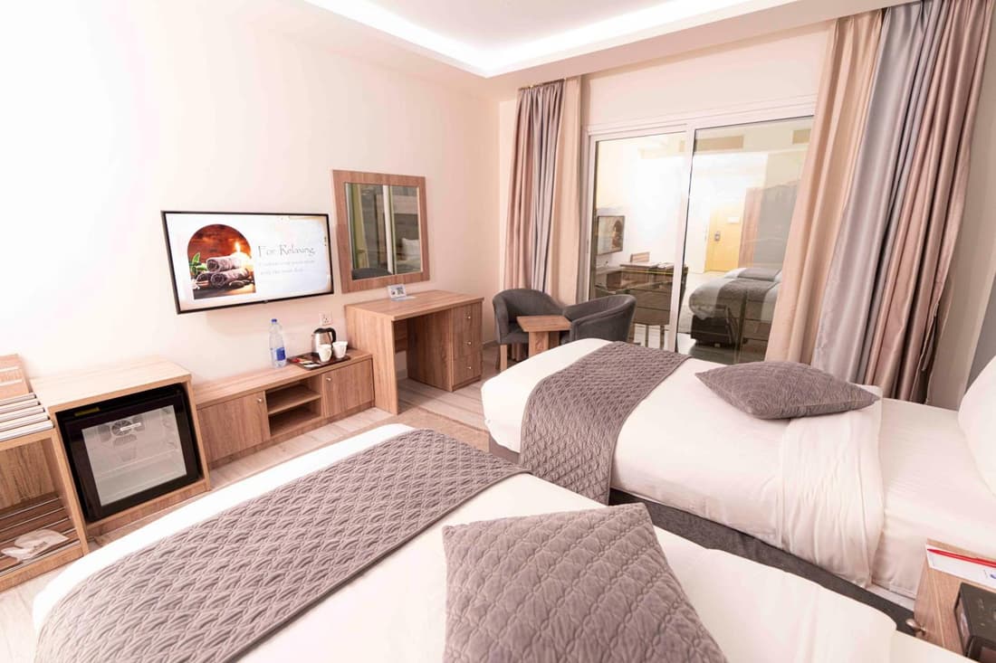 Petra Moon Hotel