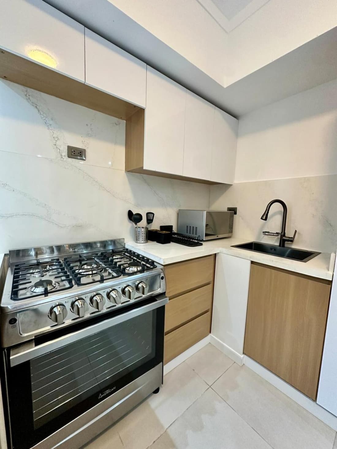 Moderno 1 Habitación Cerca Avenida Churchill
