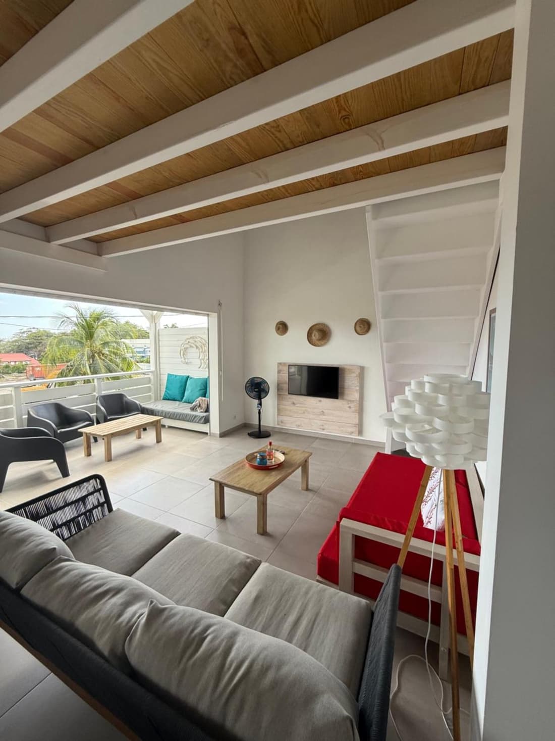 Appartement neuf a 150 metres de la mer wifi