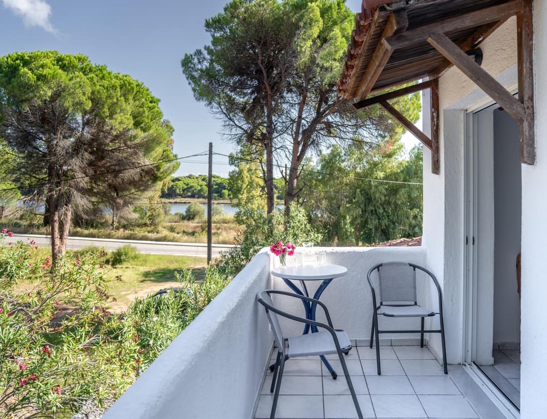 Villa Nikos Koukounaries
