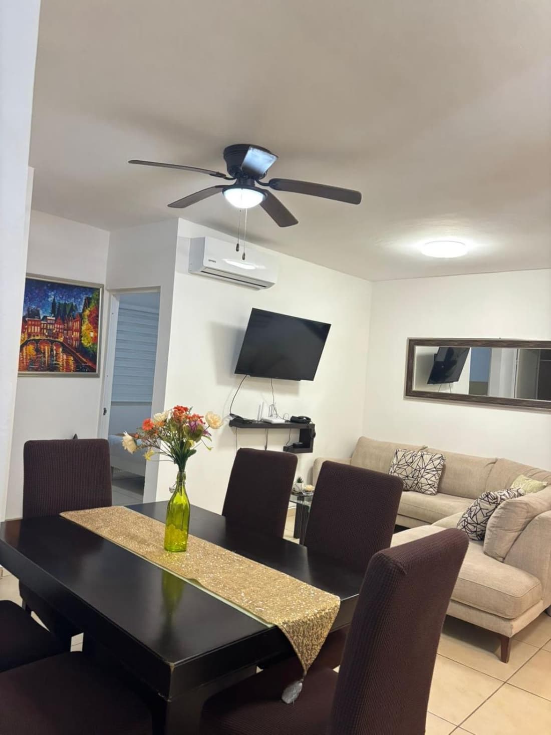 NEW! 2bdr apartment with pool near Sanctuary