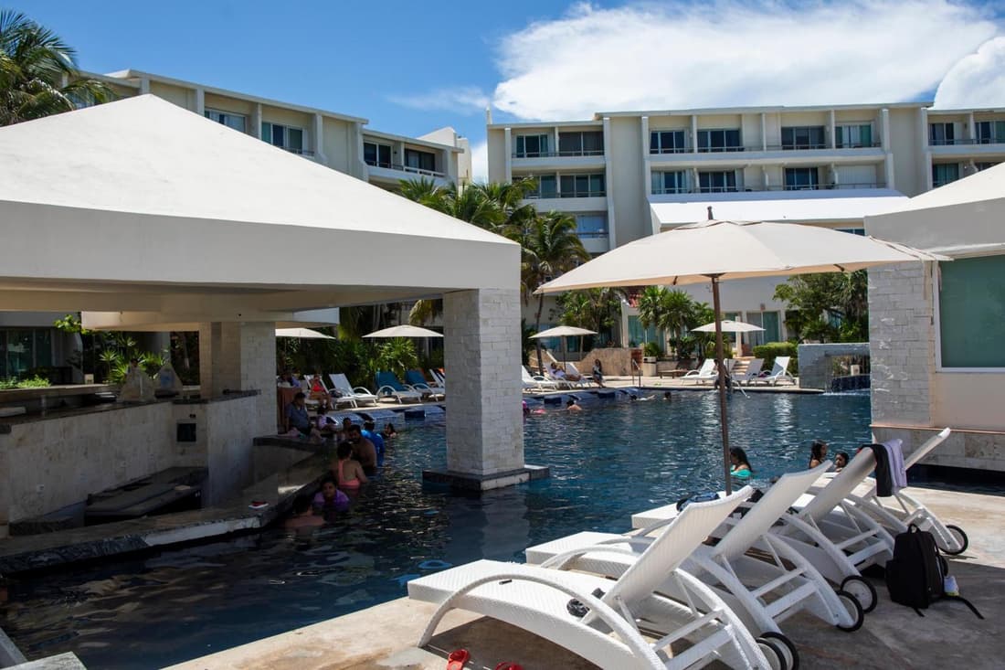 BeachAccess HotelZone 3705