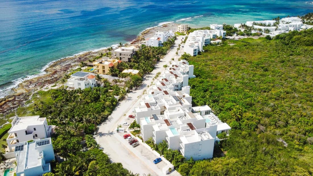 Akumal Pearl Beach Access l 11 Pools l Beach Club Onsite