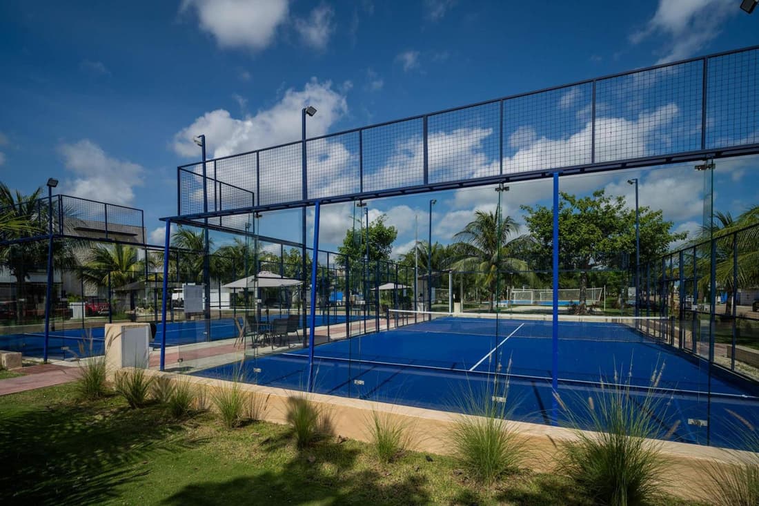 Villa con diseño moderno y alberca privada