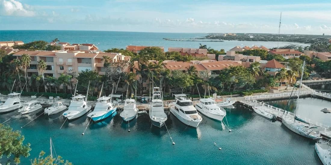 Hermosa Mansión en Puerto Aventuras con alberca
