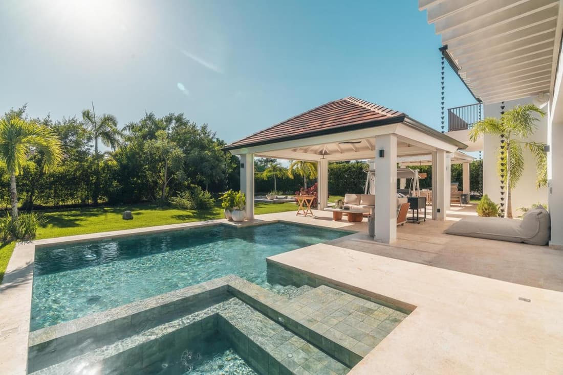 Amazing bungallow with 3BR in Green village