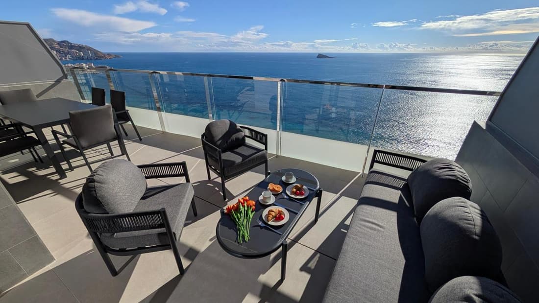 SUNSET SAILORS sea & sky apartment