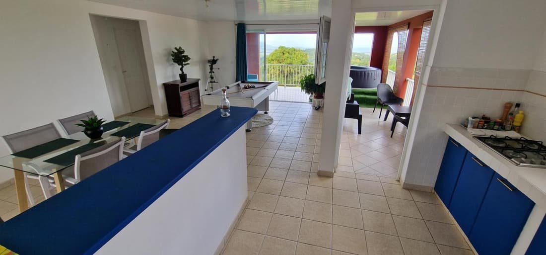 HARMONY Penthouse avec Jacuzzi et vue imprenable