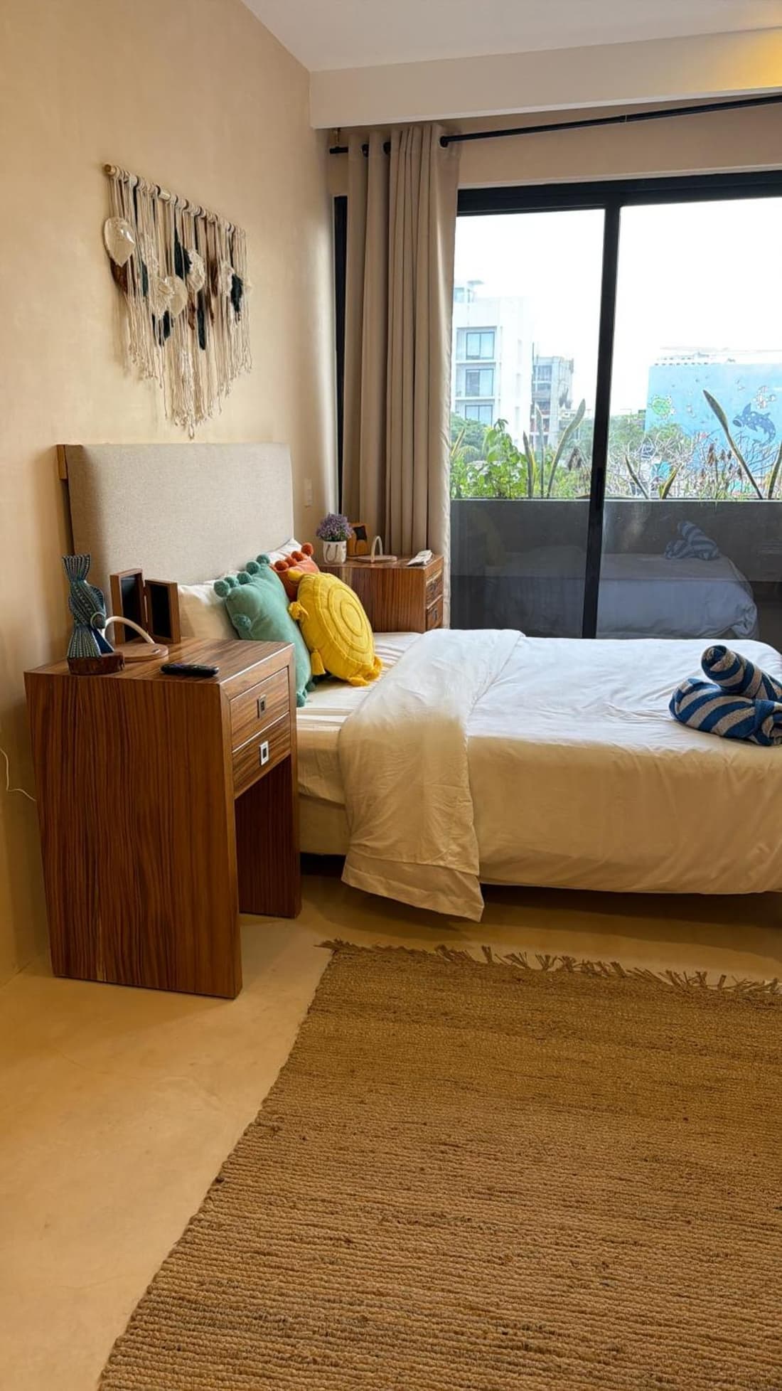 Nuevo estudio con rooftop y alberca cerca de la 5a Av y playa