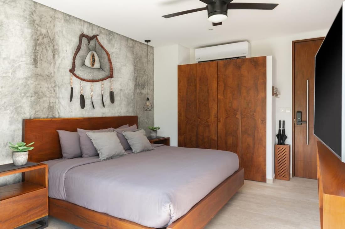 Ixchel Luxury PH Studio Priv Rooftop Pool 150 WiFi