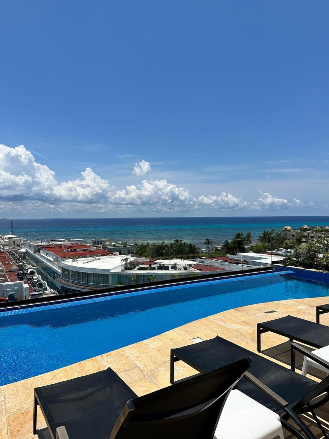 Best Location studio steps to the beach