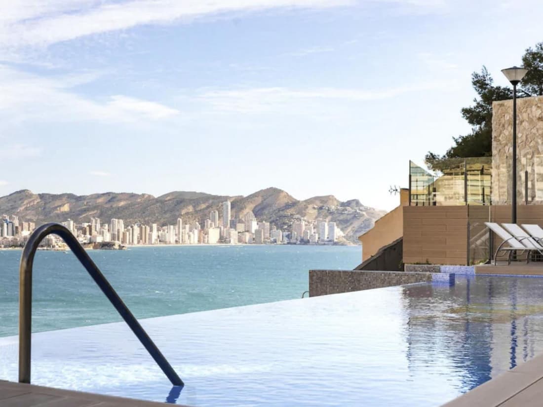 Apartment Luxuriöses Apartment mit Pool und Garage am Poniente Beach! by Interhome