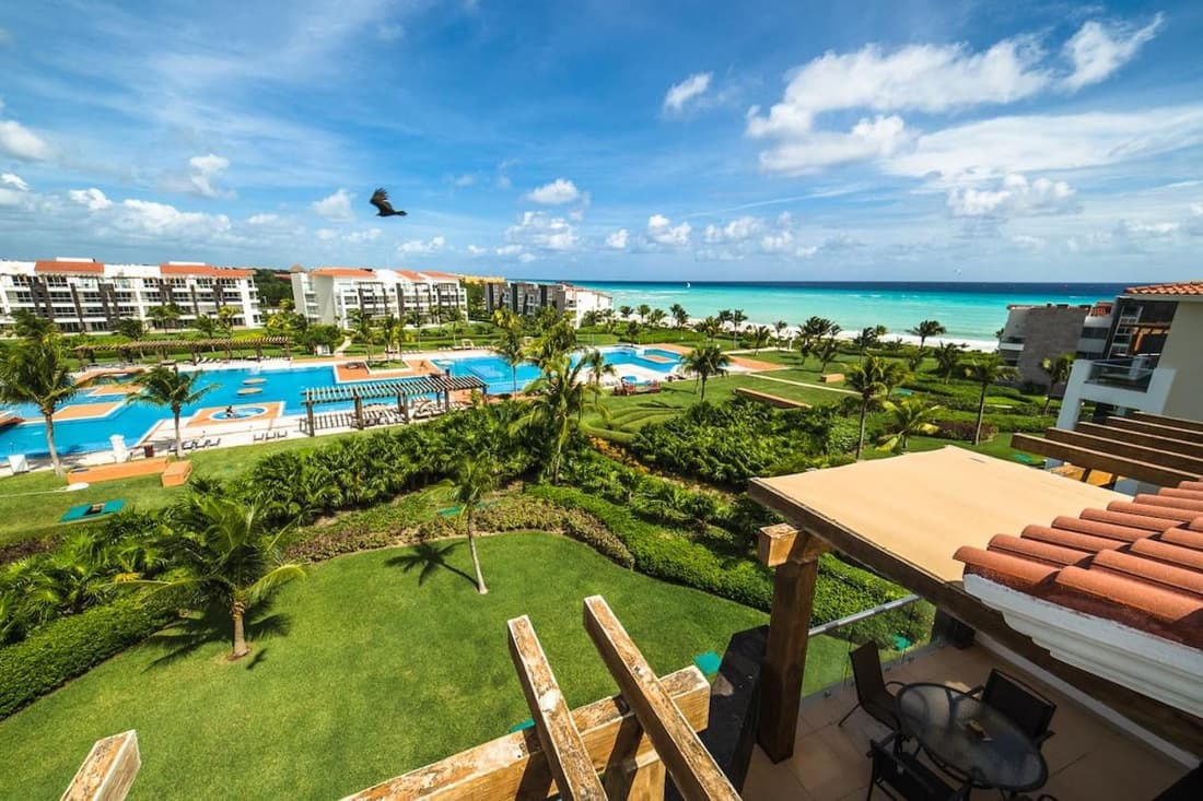 Resort-Style Pool & Private Beach with Ocean View