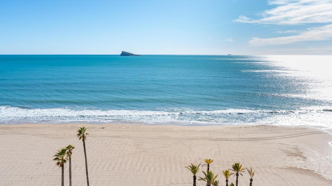 GOYA sea front apartment