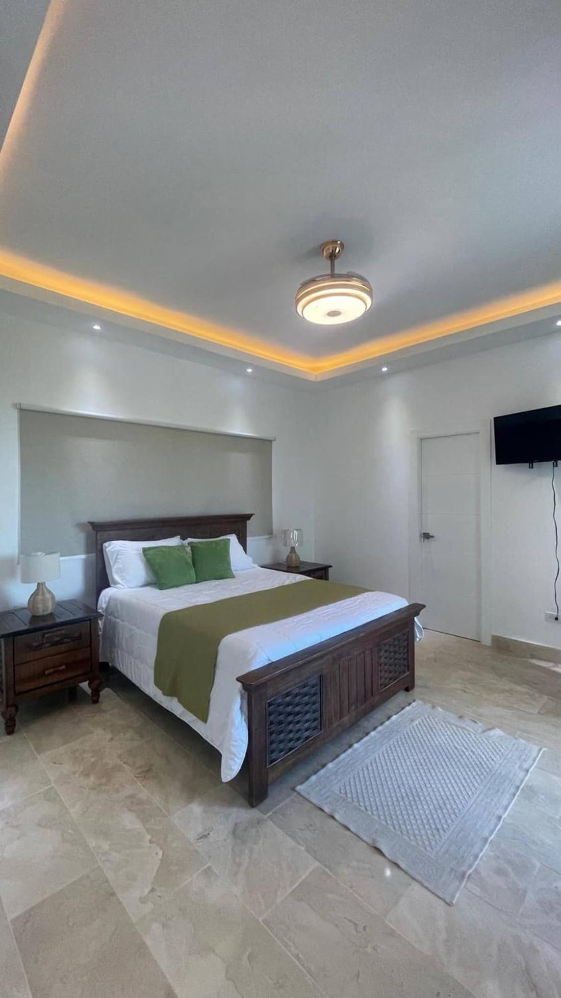 Luxurious 3-Bedroom Apartment in Juan Dolio with Pool Access