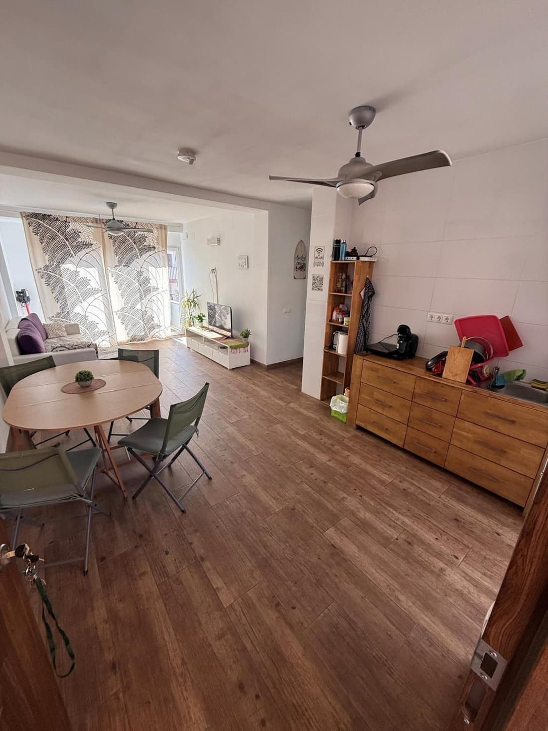 Casa Alicante Central Apartment with AC 4th floor no elevator