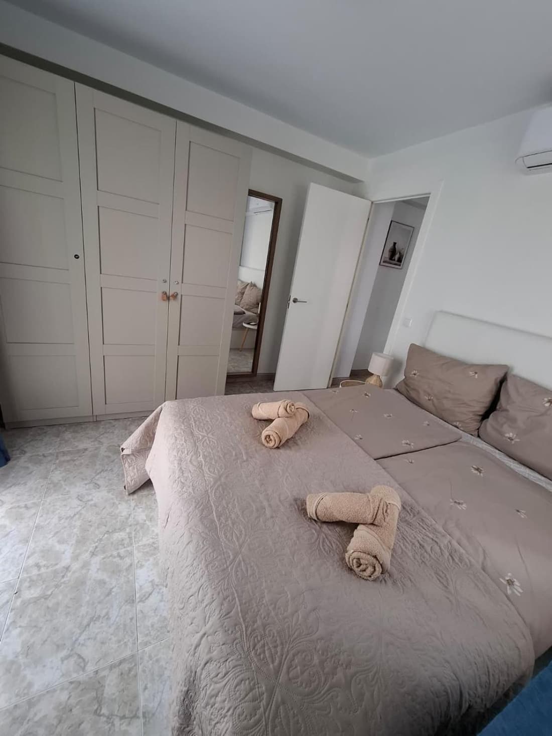 SAN LORENZO UNO Apartment Benidorm Old Town near Mal Pas & Poniente Beach
