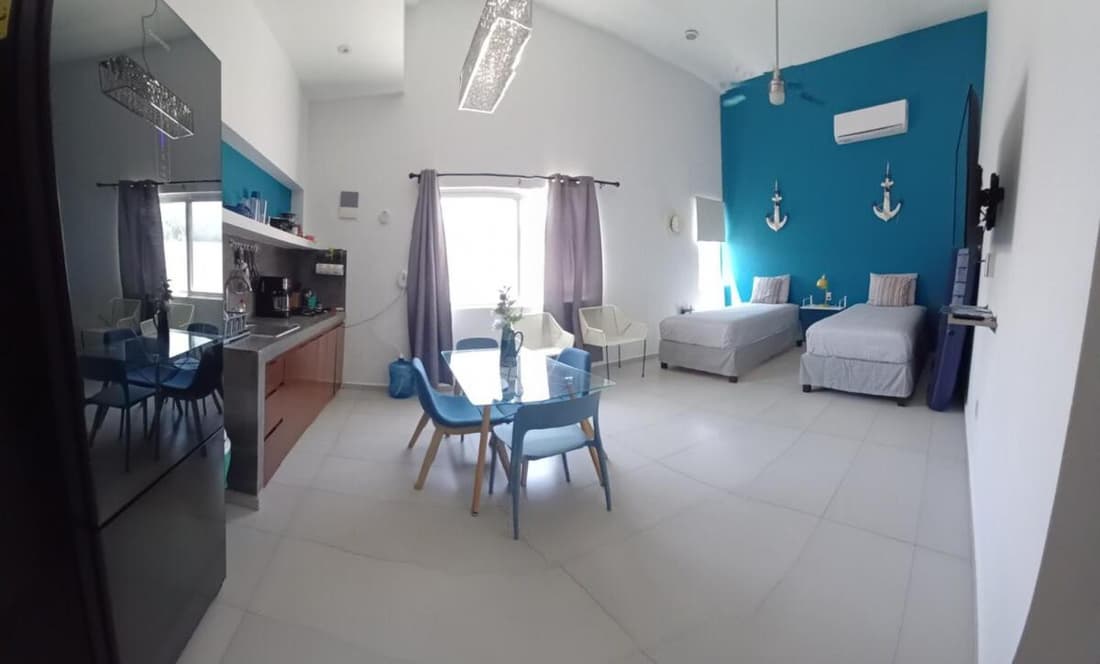 Nautica Apartment-4 guests and shared pool