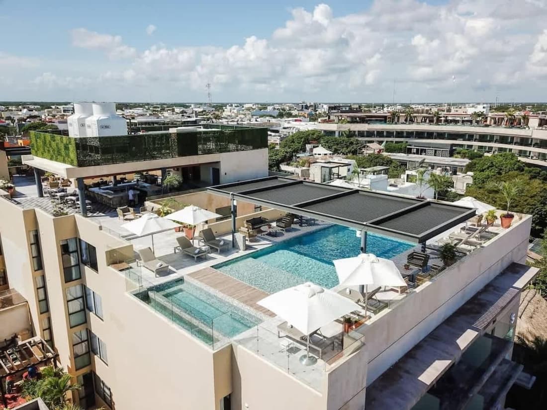 1BR 1BA in Singular Joy, best location in town