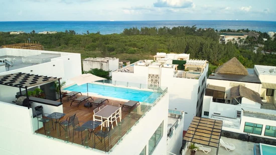 New 1 bedroom apt + Ocean view