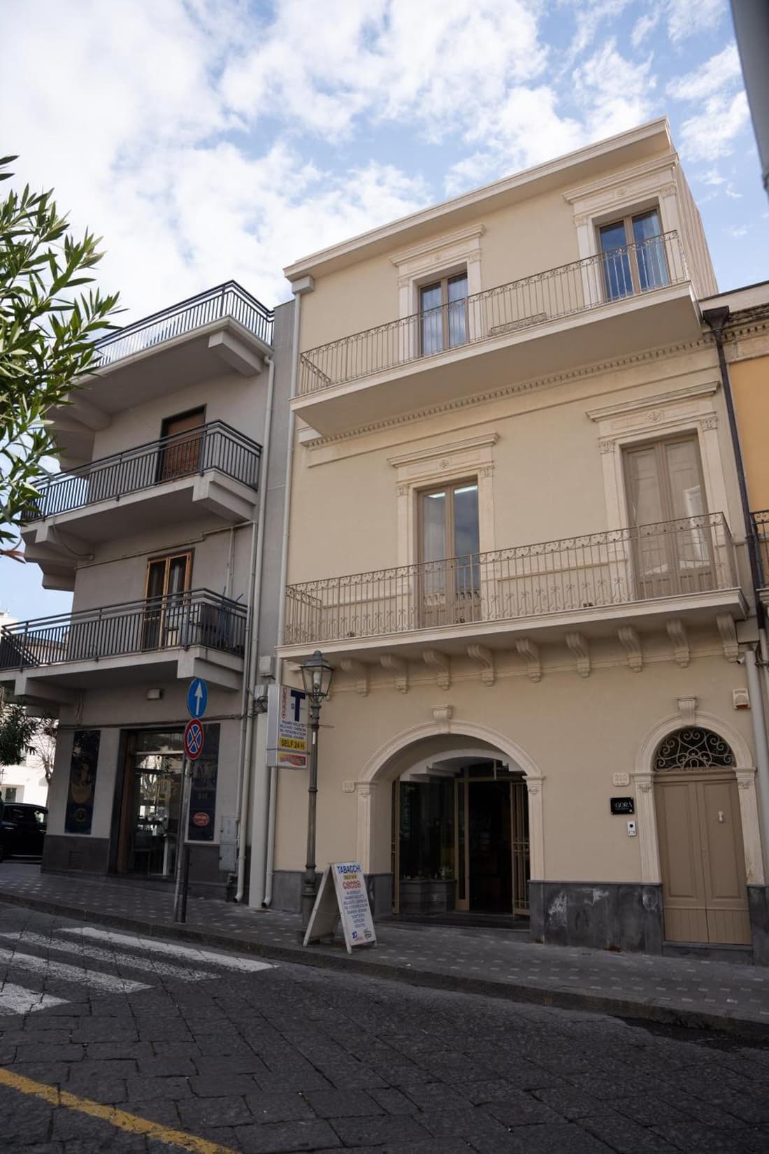 Agorà Luxury Experience