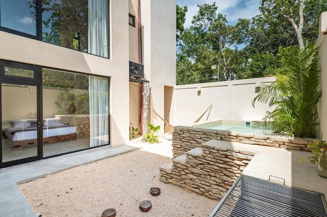 5-Bedroom Private House With Pool in Tulum