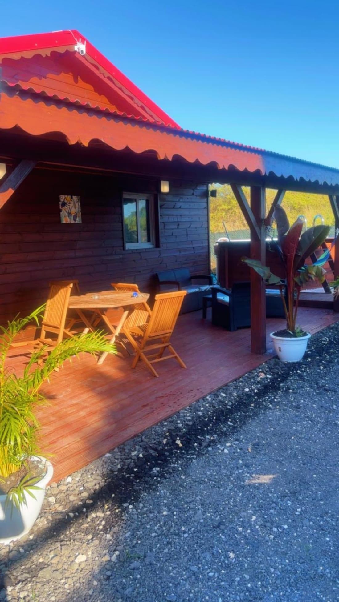 Villa Eden hibiscus