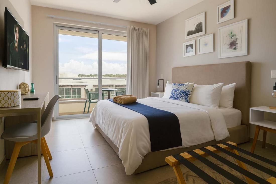 Steps from 5th Ave with Rooftop Pool Gym & Cinema