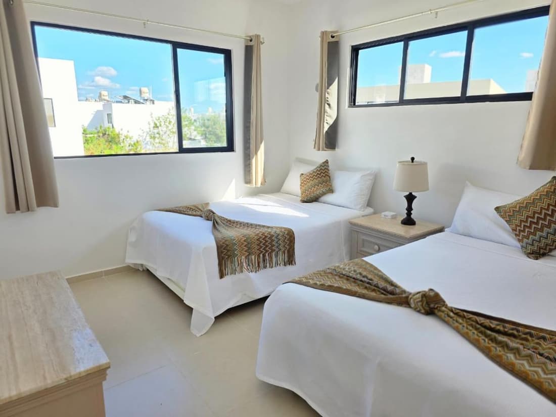 Casa Havana Mid