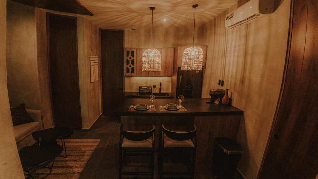 Private Jungle 1BR Retreat & Fast Wi-Fi