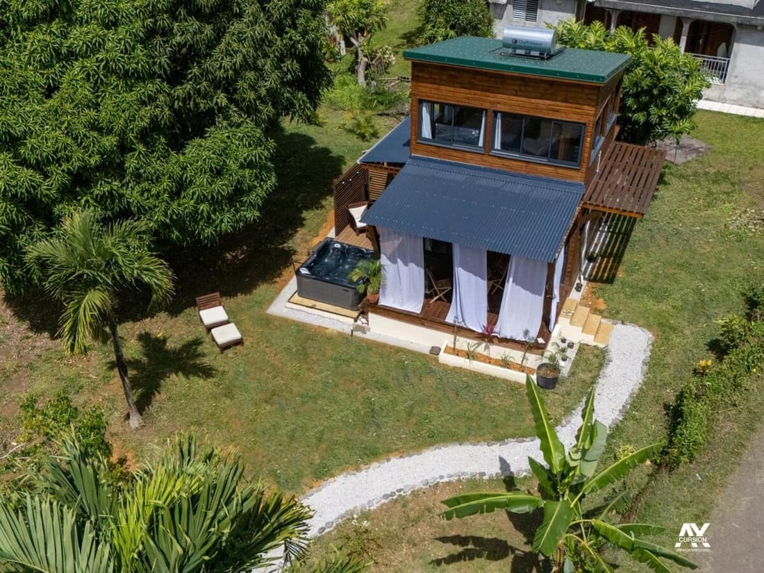 Bungalow en duplex avec Jacuzzi
