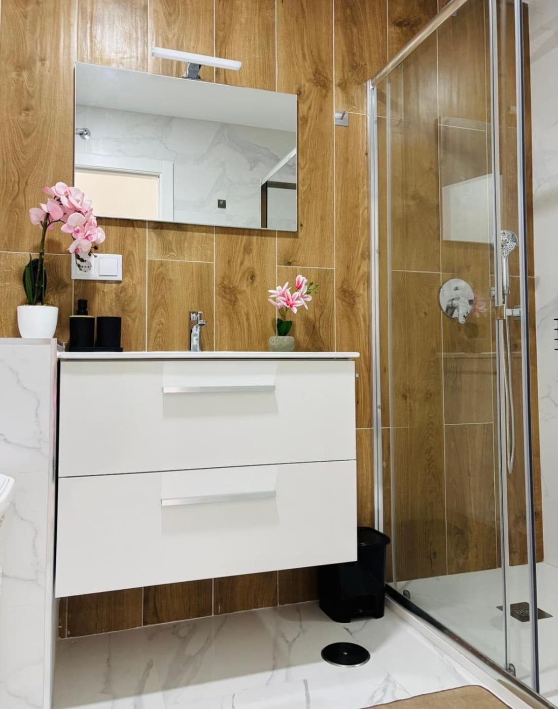 Raxy Deluxe Beach Apartment