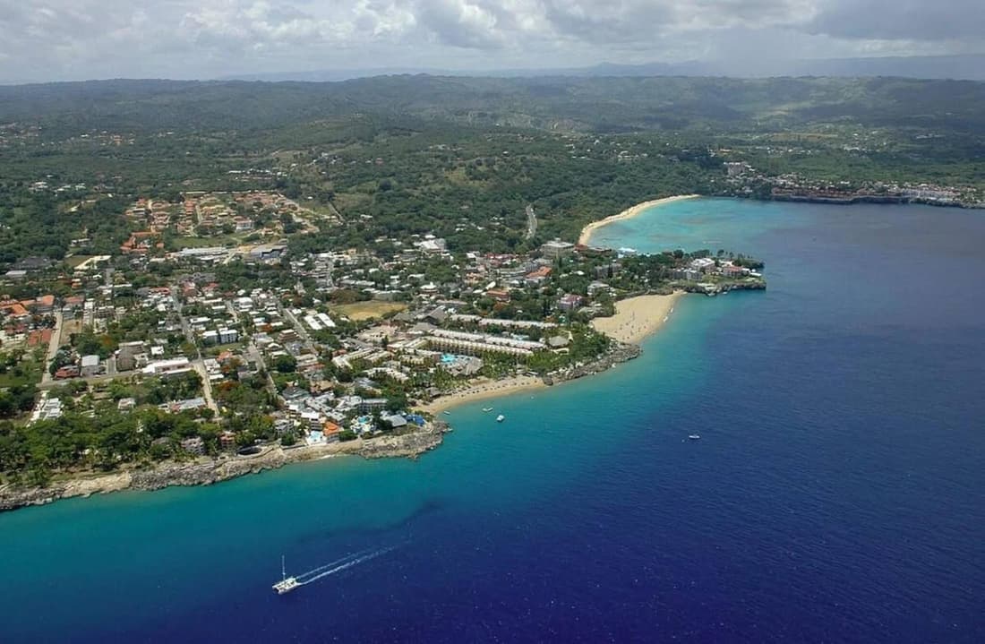 Condo bien situ 3 minutes de la plage a pied 312