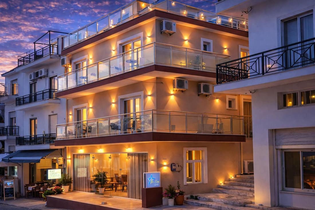Star Bay Luxury