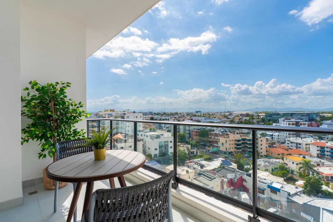 Moderno apartamento con jacuzzi y gimnasio