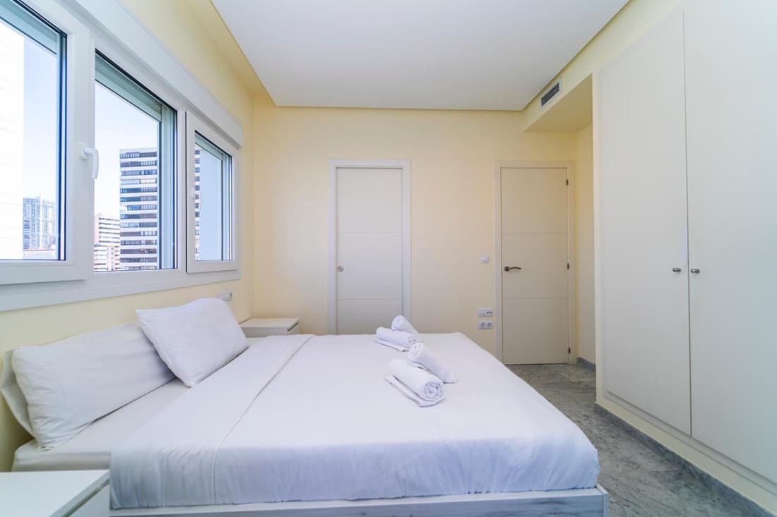 Amazing Seaview 2BR Apartment in Benidorm
