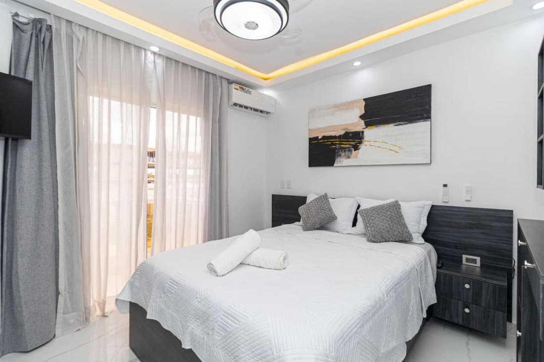 Chic 1BR Maravilla Residence