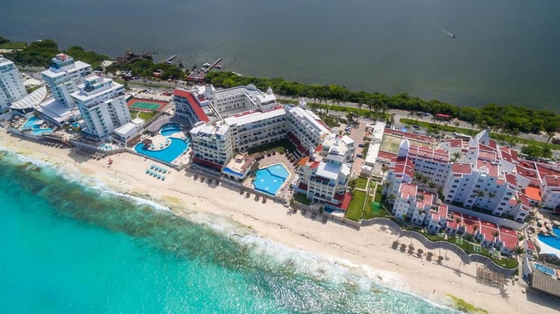 Cancun Beach Escape vista al mar ideal para family