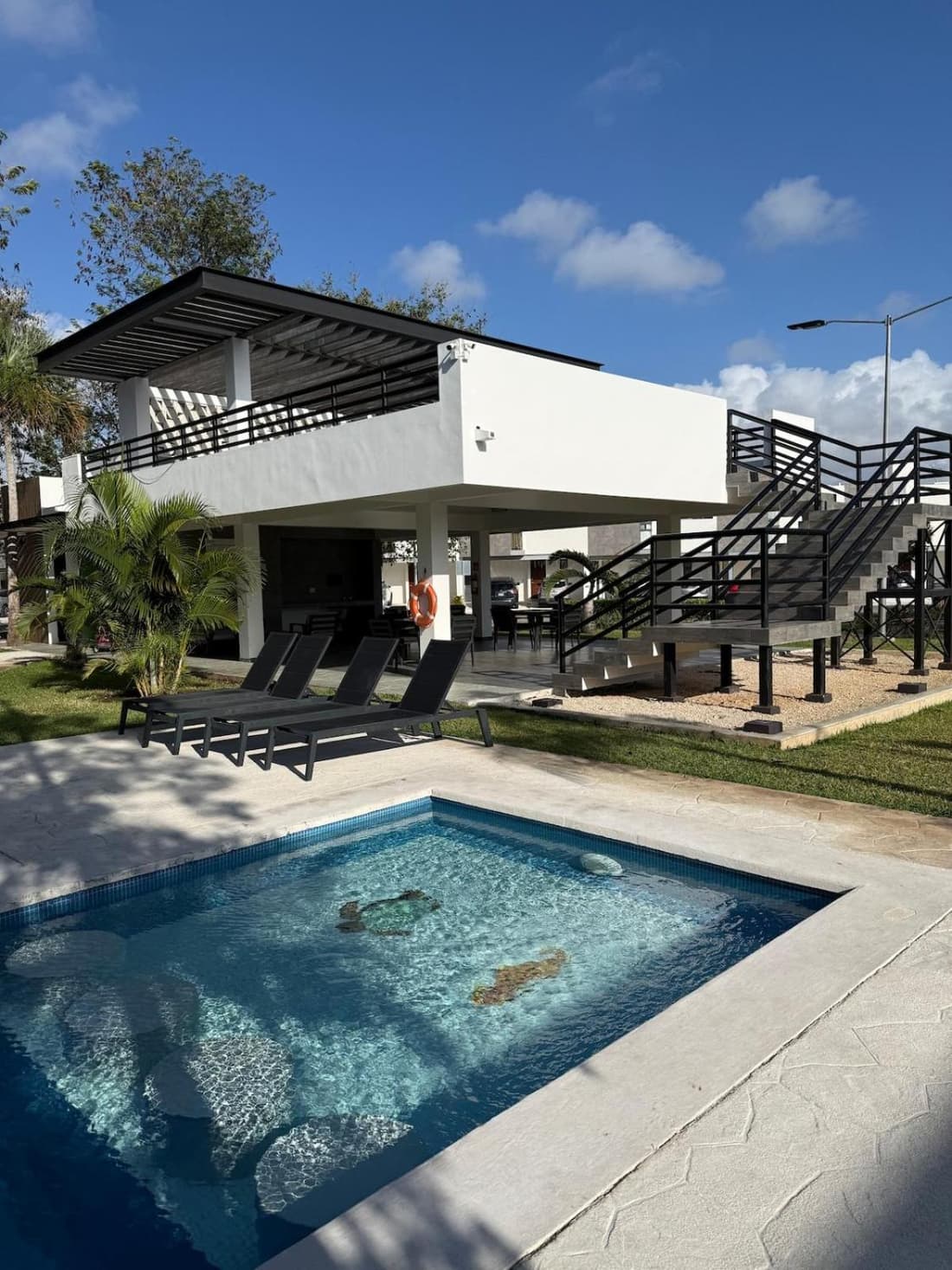 Welcome to Las Brisas, Playa del Carmen