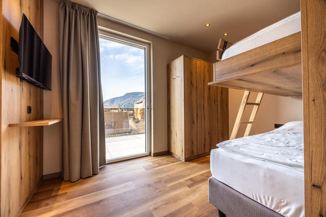 EGGER Apartments & Suites