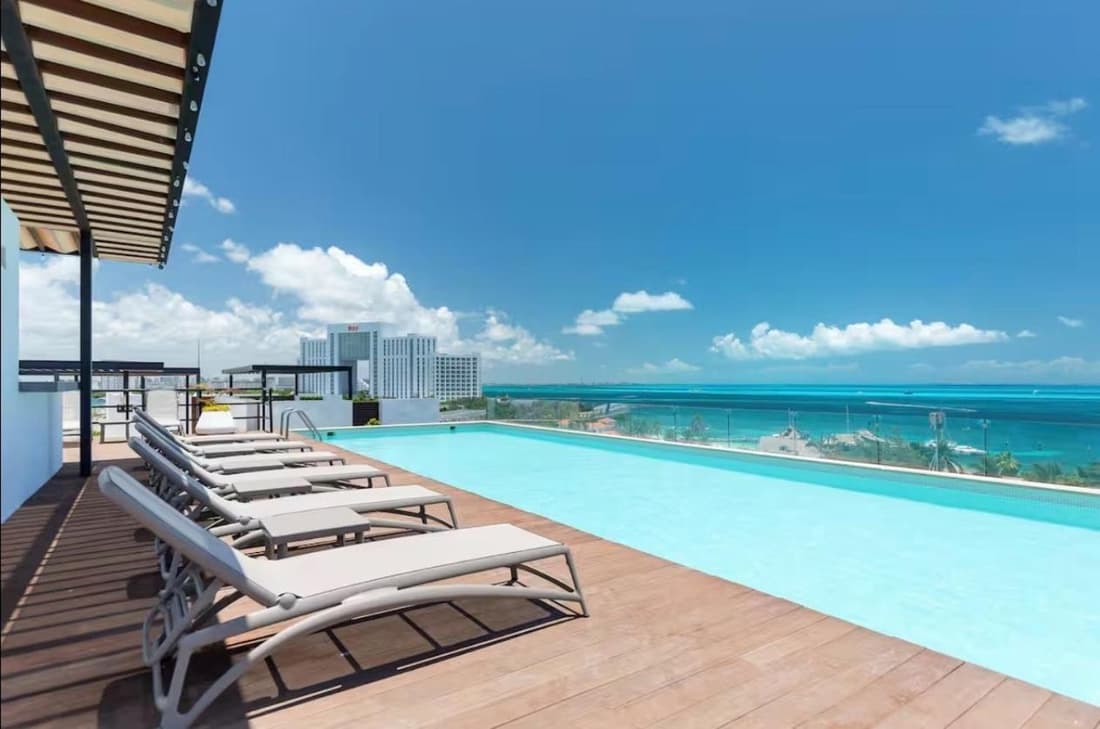 Beautiful room well located in the hotel zone of Cancun