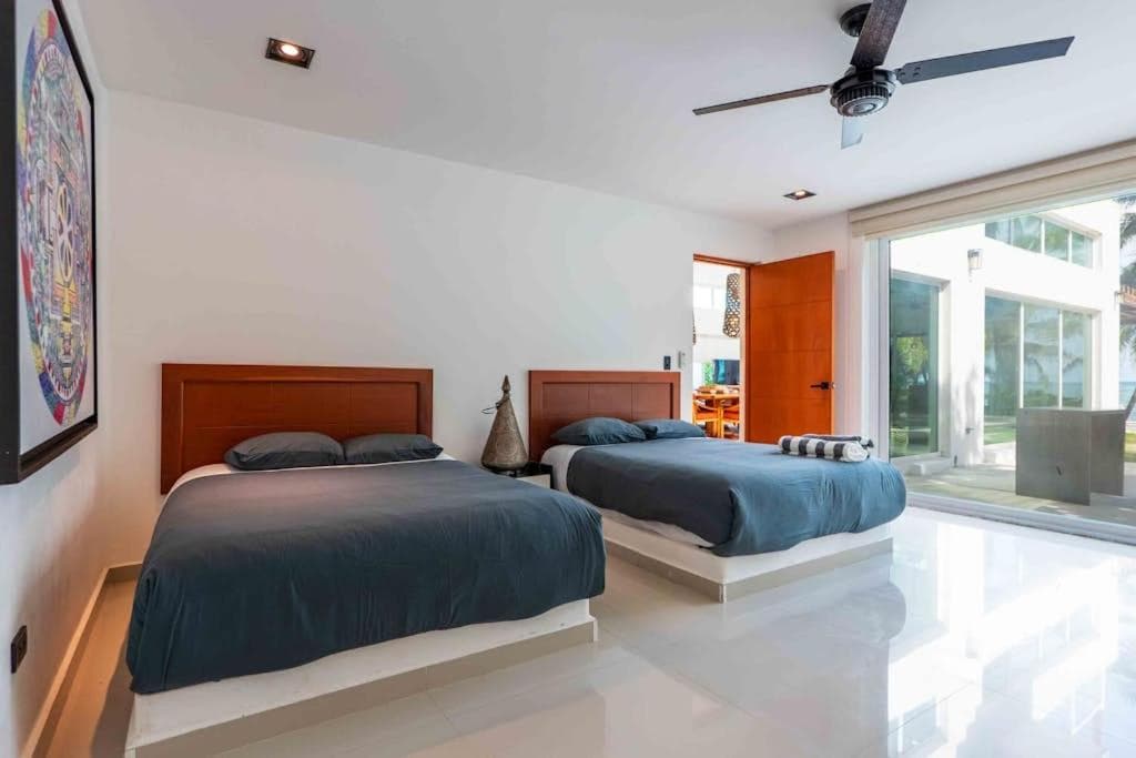 Beachfront paradise with private pool ocean view full kitchen & shaded patio - Villa Mandala