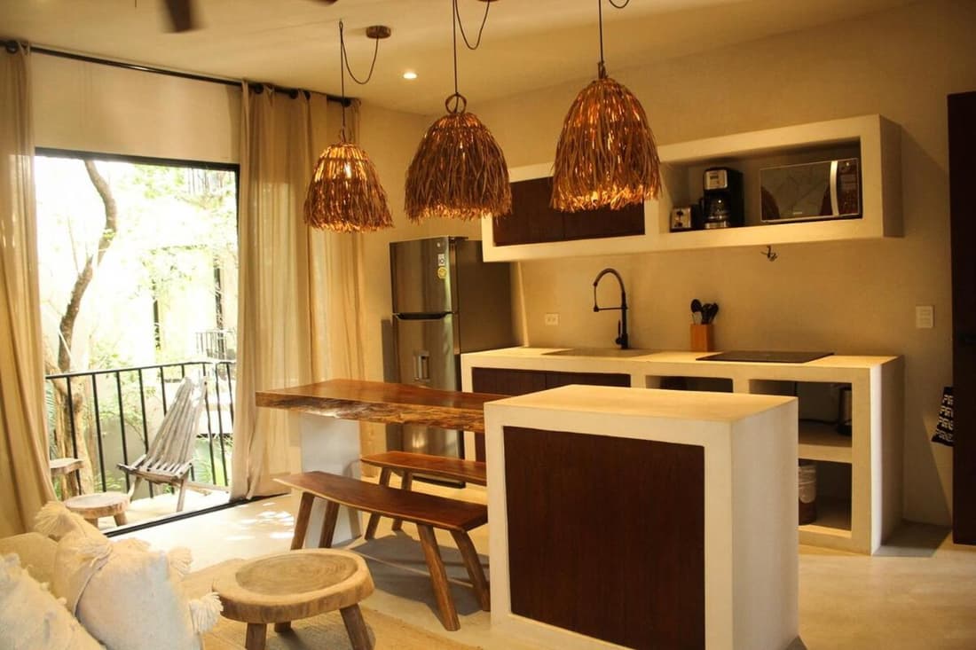 1 Bed private balcony