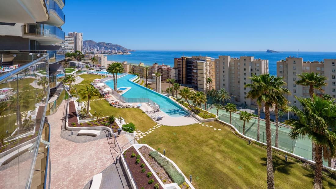 SUNSET CLIFFS elegant apartment